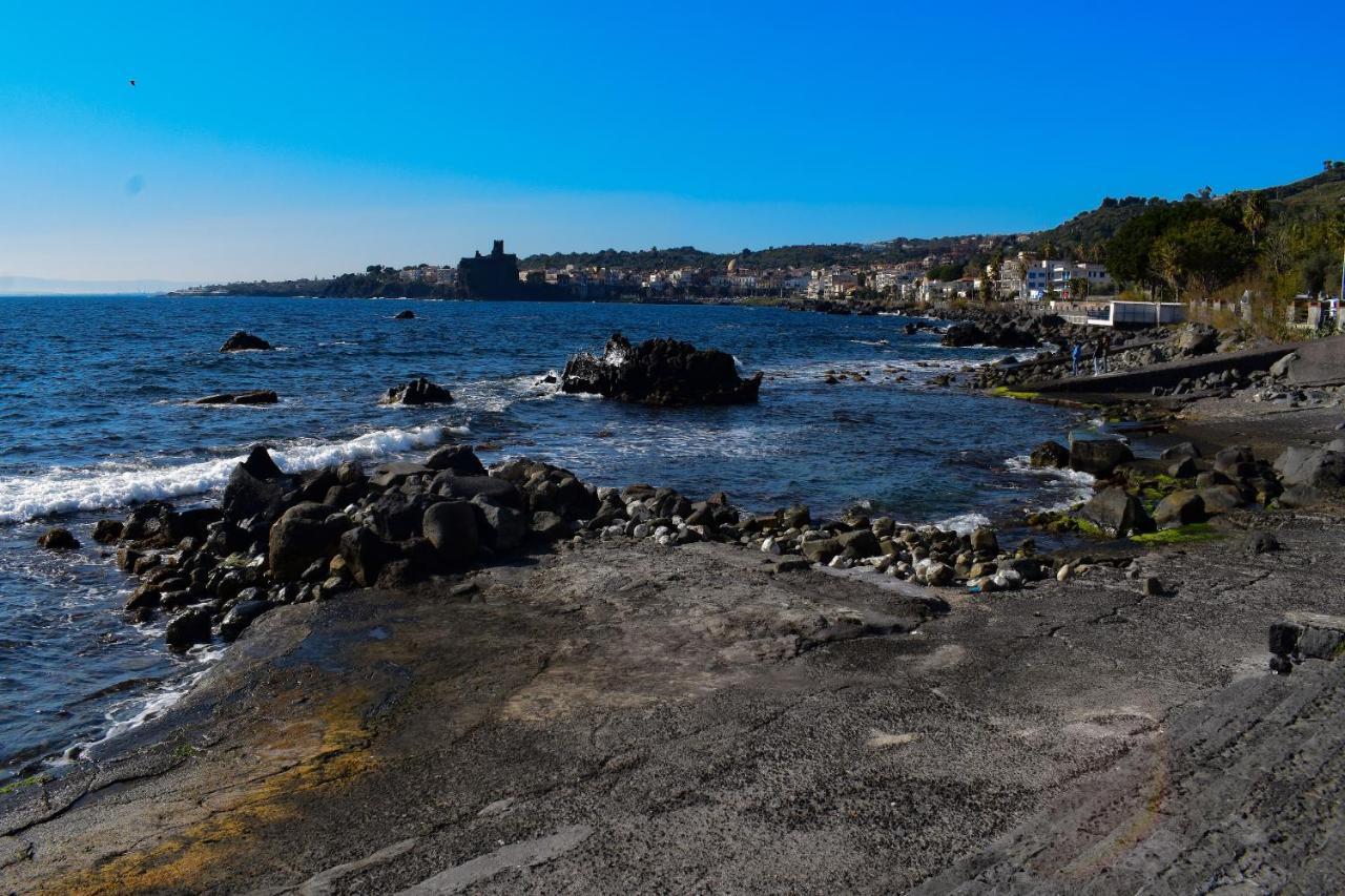 Acitrezza View Apartment Aci Castello Bagian luar foto